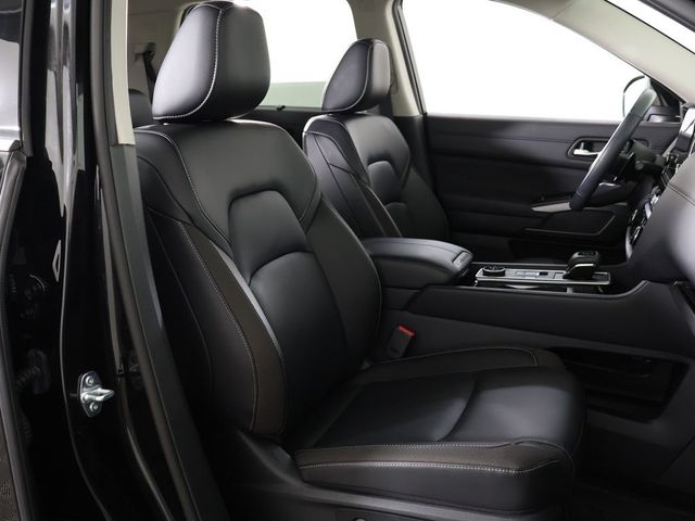 2025 Nissan Pathfinder SL 4WD - 23042633 - 31