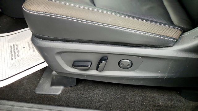 2025 Nissan Pathfinder SL 4WD - 23082808 - 10