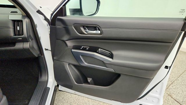 2025 Nissan Pathfinder SL 4WD - 23082808 - 23