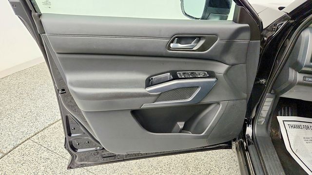 2025 Nissan Pathfinder SL 4WD - 23094631 - 9