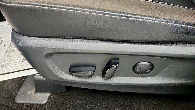 2025 Nissan Pathfinder SL 4WD - 23094631 - 10