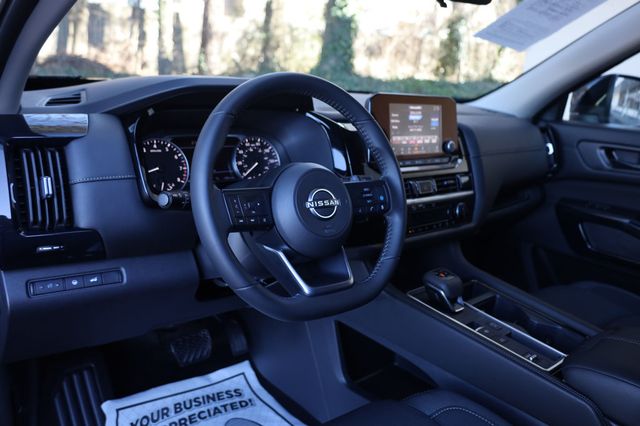 2025 Nissan Pathfinder SV 2WD - 22969306 - 14