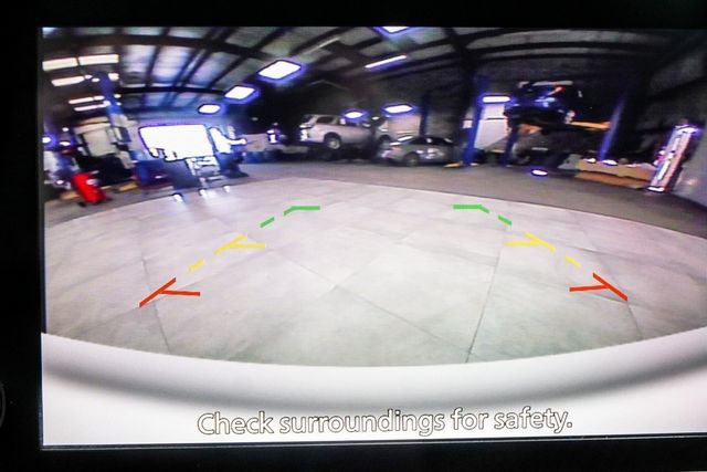 2025 Nissan Pathfinder SV 4WD - 22938710 - 28