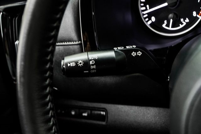 2025 Nissan Pathfinder SV 4WD - 22938710 - 33