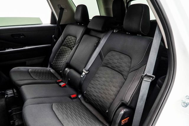 2025 Nissan Pathfinder SV 4WD - 22938710 - 38