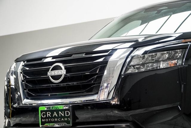 2025 Nissan Pathfinder SV 4WD - 22941594 - 1