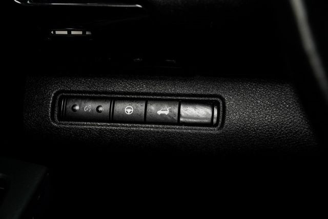 2025 Nissan Pathfinder SV 4WD - 22941594 - 28