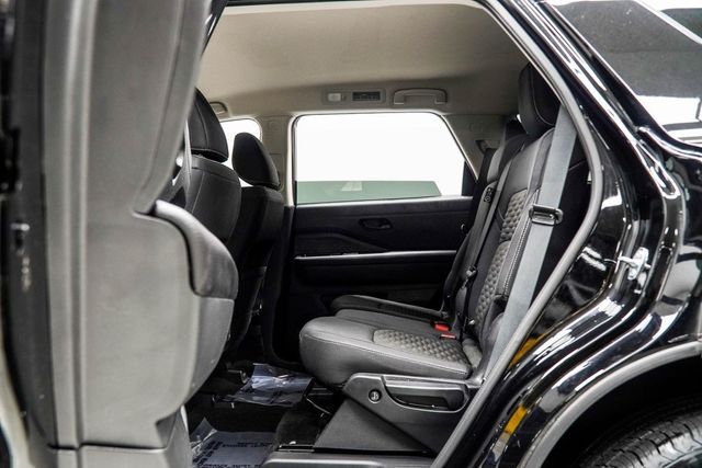 2025 Nissan Pathfinder SV 4WD - 22941594 - 35