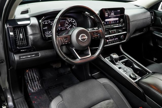 2025 Nissan Pathfinder SV 4WD - 22961135 - 14