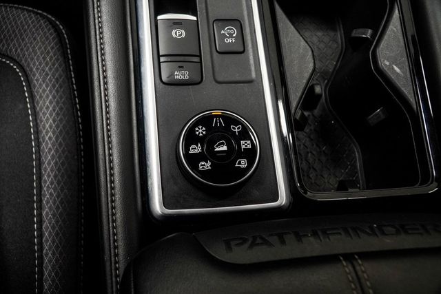 2025 Nissan Pathfinder SV 4WD - 22938655 - 17