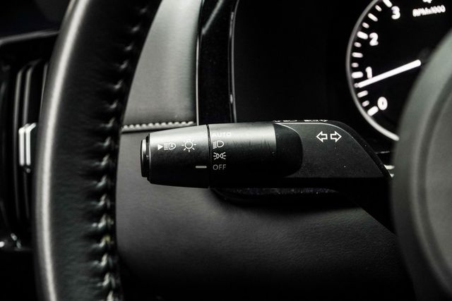 2025 Nissan Pathfinder SV 4WD - 22938655 - 28