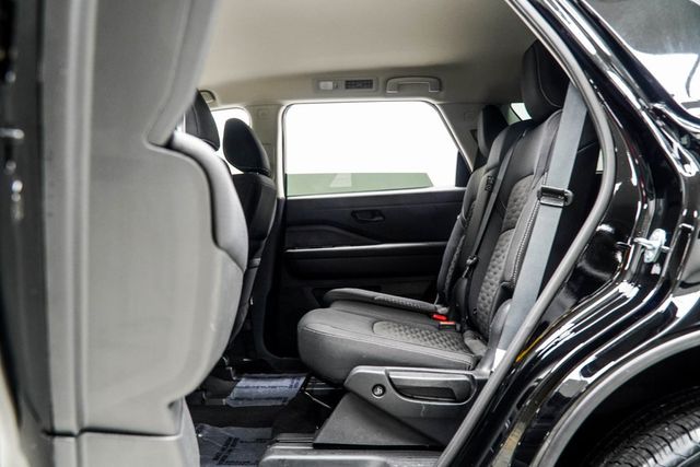 2025 Nissan Pathfinder SV 4WD - 22938655 - 34