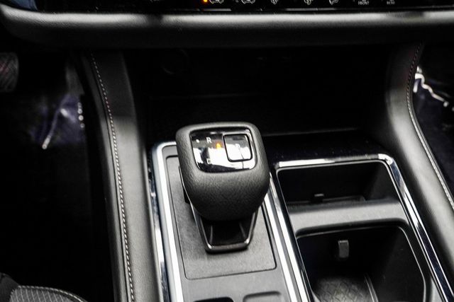 2025 Nissan Pathfinder SV 4WD - 22938661 - 18