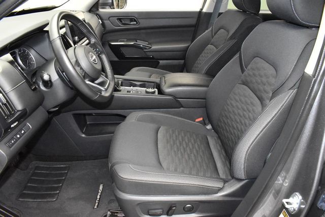 2025 Nissan Pathfinder SV 4WD - 22916647 - 11