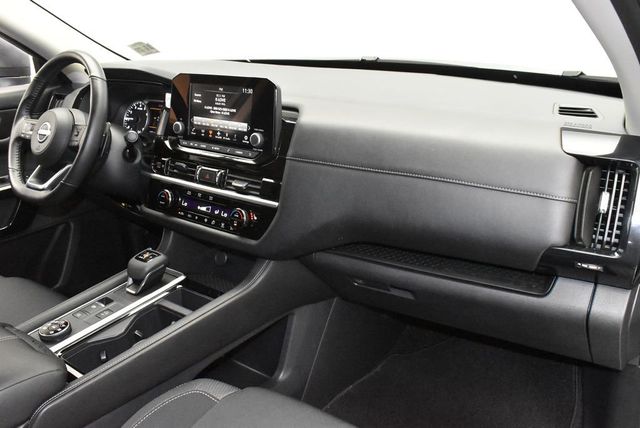 2025 Nissan Pathfinder SV 4WD - 22916647 - 23