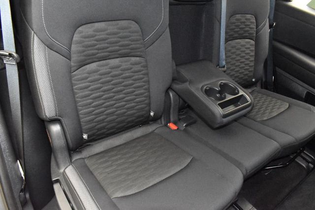 2025 Nissan Pathfinder SV 4WD - 22916647 - 28