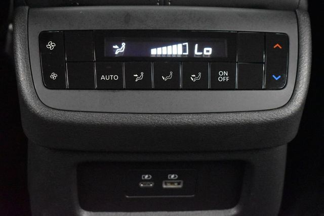 2025 Nissan Pathfinder SV 4WD - 22916647 - 29