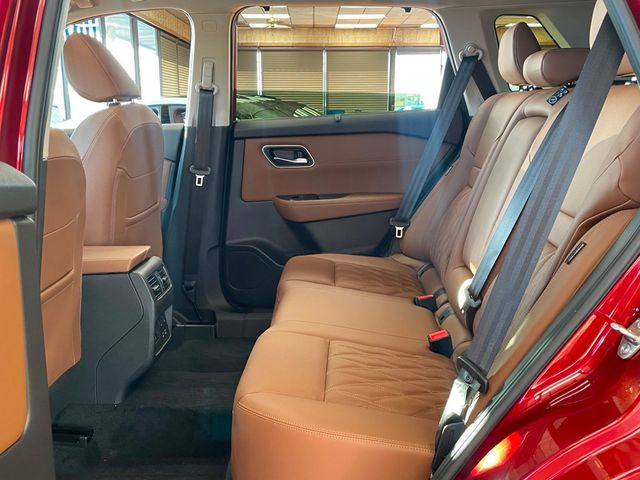 2025 Nissan Rogue AWD Platinum - 22970685 - 13