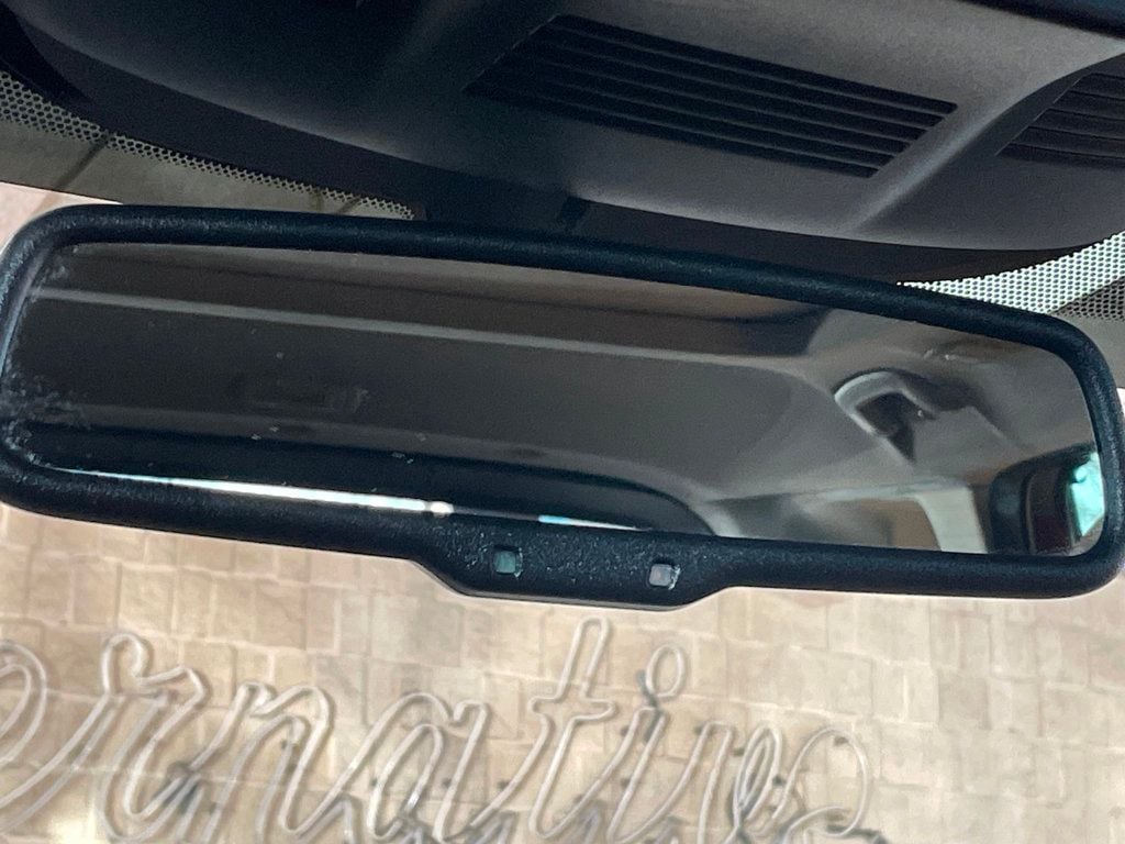 2025 Nissan Rogue AWD Platinum - 22970685 - 30