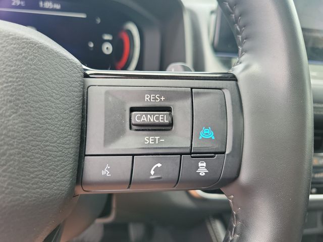 2025 Nissan Rogue AWD Platinum - 23037097 - 16