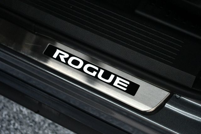 2025 Nissan Rogue AWD Platinum - 23042531 - 17