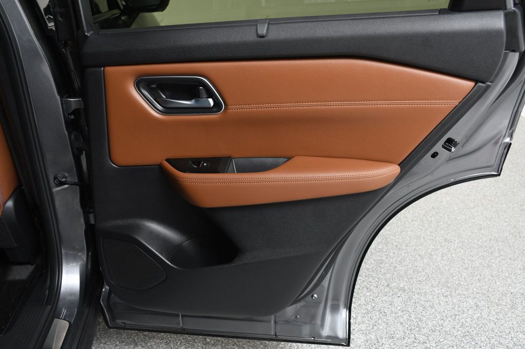 2025 Nissan Rogue AWD Platinum - 23042531 - 25