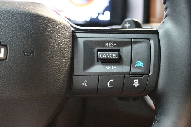 2025 Nissan Rogue AWD Platinum - 23042531 - 43