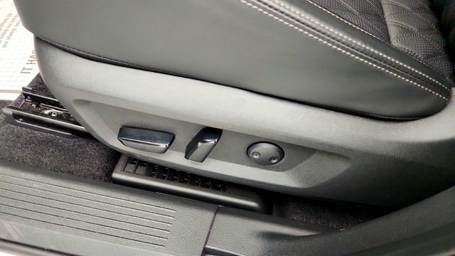 2025 Nissan Rogue AWD Platinum - 23062044 - 11
