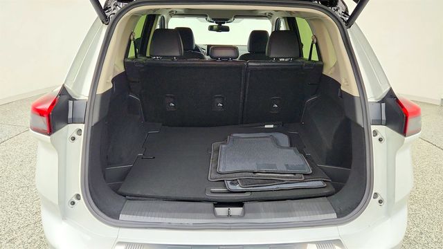 2025 Nissan Rogue AWD Platinum - 23062044 - 22