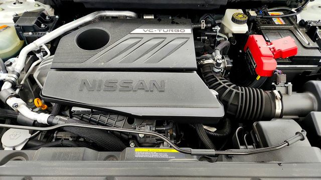 2025 Nissan Rogue AWD Platinum - 23062044 - 27