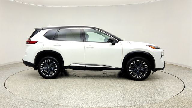 2025 Nissan Rogue AWD Platinum - 23062044 - 3