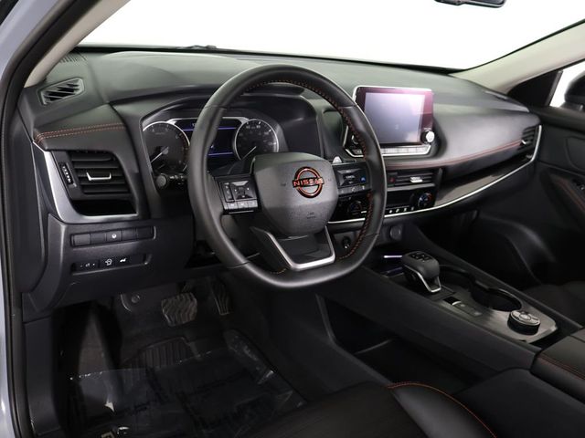 2025 Nissan Rogue AWD Rock Creek - 23045220 - 26