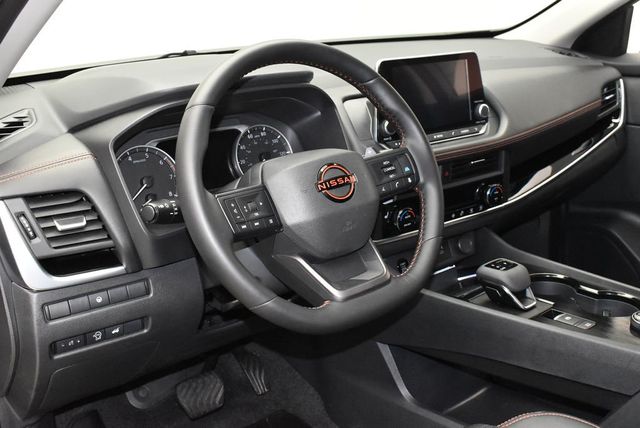 2025 Nissan Rogue AWD Rock Creek - 23013734 - 15