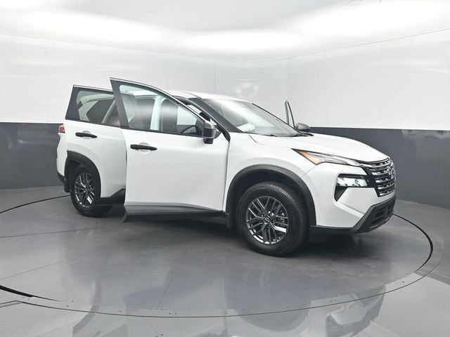 2025 Nissan Rogue AWD S - 23059752 - 34