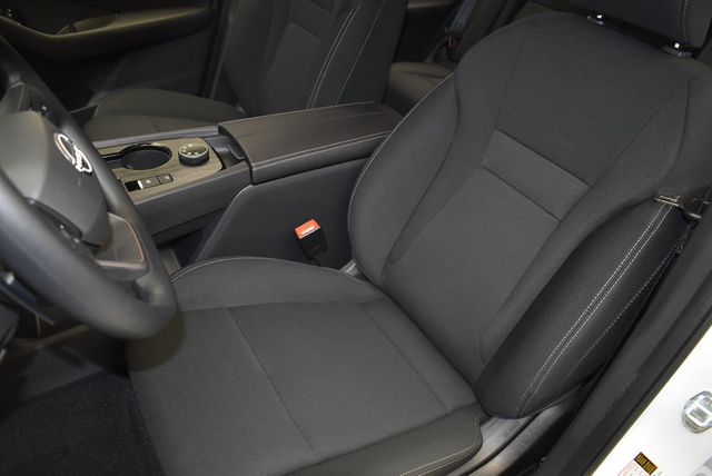 2025 Nissan Rogue AWD S - 23009229 - 12