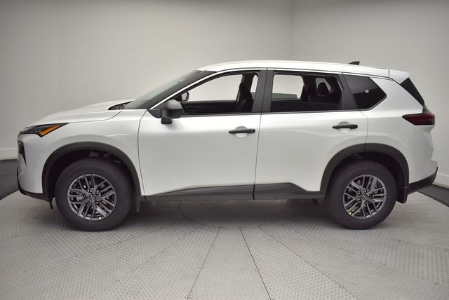 2025 Nissan Rogue AWD S - 23009229 - 7