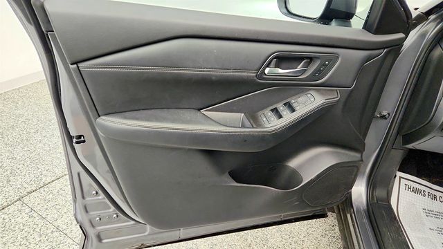 2025 Nissan Rogue AWD SL w/ Premium Pkg & Tech Package - 23034868 - 10