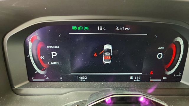 2025 Nissan Rogue AWD SL w/ Premium Pkg & Tech Package - 23034868 - 13