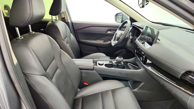 2025 Nissan Rogue AWD SL w/ Premium Pkg & Tech Package - 23034868 - 22