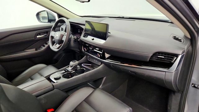 2025 Nissan Rogue AWD SL w/ Premium Pkg & Tech Package - 23034868 - 23