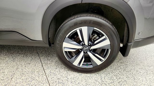2025 Nissan Rogue AWD SL w/ Premium Pkg & Tech Package - 23034868 - 8