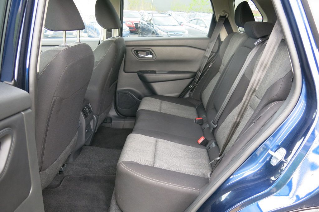 2025 Nissan Rogue AWD SV - 23021771 - 14