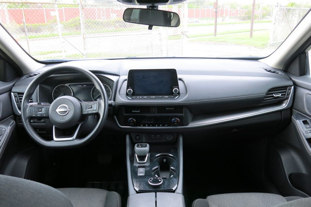 2025 Nissan Rogue AWD SV - 23021771 - 18