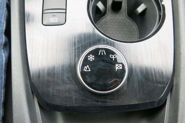 2025 Nissan Rogue AWD SV - 23021771 - 29