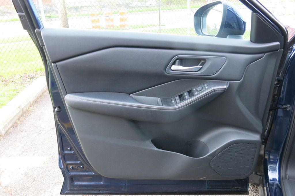 2025 Nissan Rogue AWD SV - 23021771 - 46