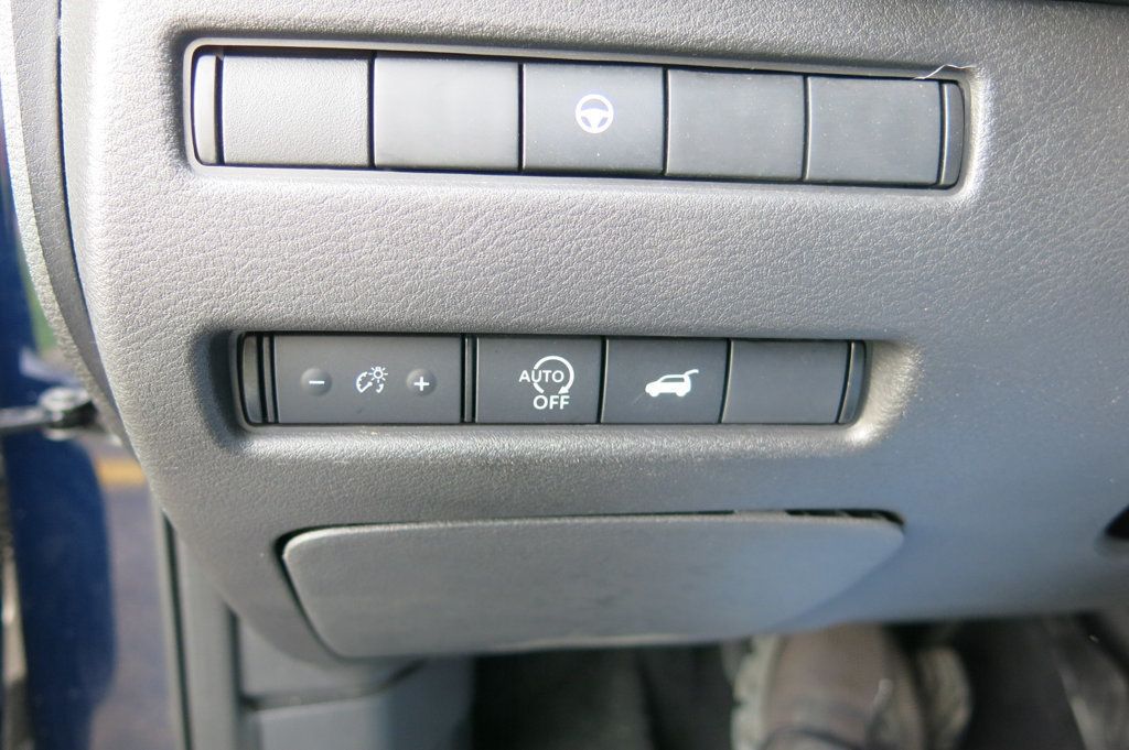 2025 Nissan Rogue AWD SV - 23021771 - 66