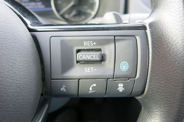 2025 Nissan Rogue AWD SV - 23021771 - 70