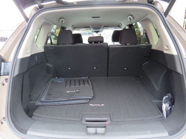 2025 Nissan Rogue AWD SV - 22944264 - 11