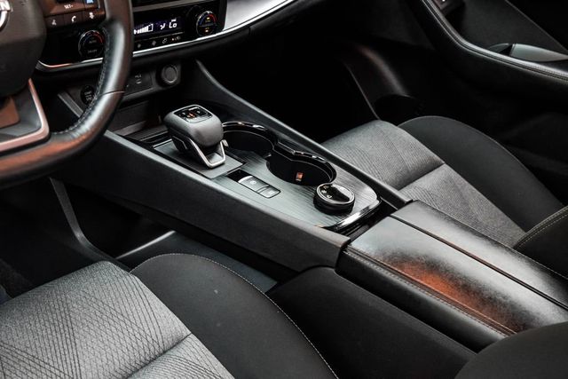 2025 Nissan Rogue AWD SV - 23071976 - 18