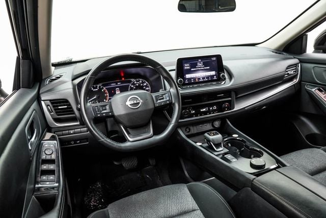 2025 Nissan Rogue AWD SV - 23072545 - 2